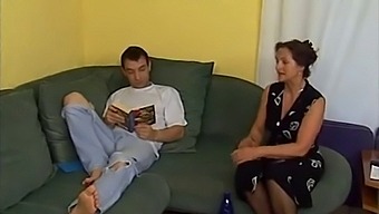 Джошуа И Его Мачеха Занимаются Запретной Сексуальной Встречей